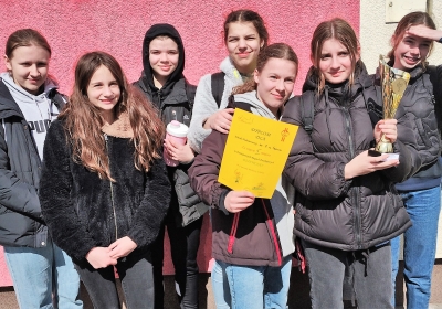 Uczniowie szkół podstawowych biegali na przełaj. Dominowała SP nr 1 Świecie