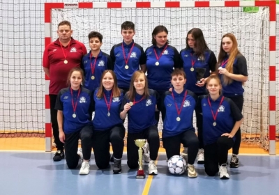 Piłkarki Strażaka Przechowo wygrały turniej w Cedrach Wielkich