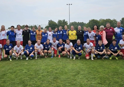 Piłkarki Strażaka Przechowo w sparingu ograły reprezentację Polski