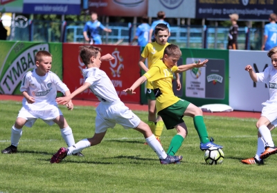 Dwudniowe piłkarskie święto dzieci, czyli turniej Tymbarku w Świeciu