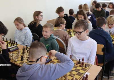 Radosław Wrzesiński najlepszy w I Turnieju Szachowy Szkół [ZDJĘCIA]