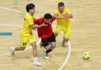 Ostatni sprawdzian na plus. Futsal Świecie wygrał z Red Dragons Pniewy [ZDJĘCIA]