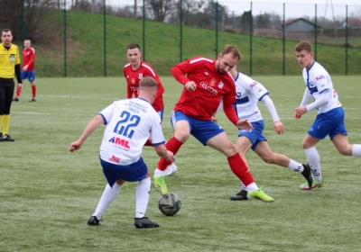 Rezerwy Wdy przegrały z rezerwami Zawiszy. Hat-tricka Wiktora Majera [ZDJĘCIA]