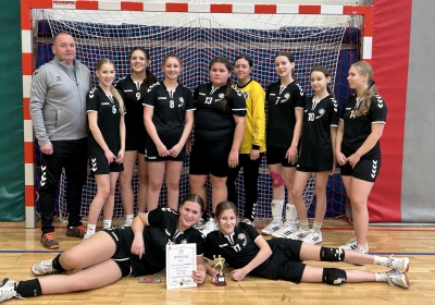 IMS. Szczypiornistki ze Świekatowa najlepsze w powiecie