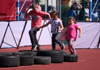 Dzieciaki rządziły na torze przeszkód i nie tylko [ZDJĘCIA]