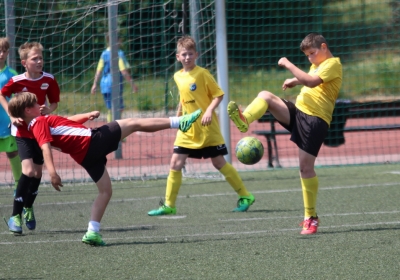 Gdy lider i wicelider pauzowali inni harcowali za gałą [ZDJĘCIA]