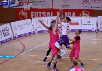 Ach te „osobiste” - ŚKK Świecie przegrał rewanż z KS BNG Kutno [ZDJĘCIA]