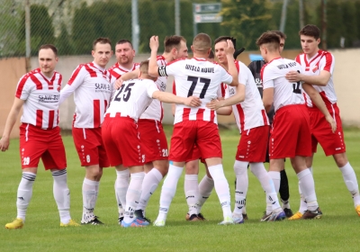 B klasa zakończyła sezon. Wisła Nowe nie oddała miejsca na podium