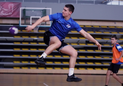 Poszli śladem koleżanek. Szczypiorniści z ZSP Świecie mistrzami powiatu [ZDJĘCIA]