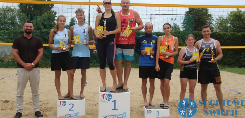 Letnie Grand Prix Chełmna w siatkówce plażowej. Grali też Świecianie