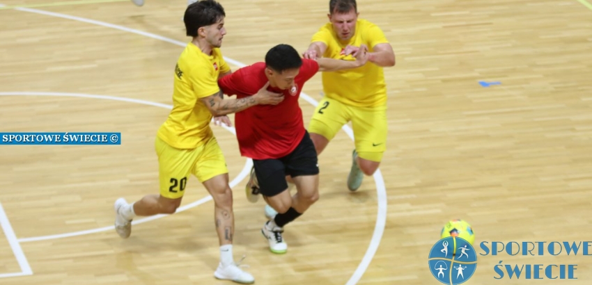 Ostatni sprawdzian na plus. Futsal Świecie wygrał z Red Dragons Pniewy [ZDJĘCIA]