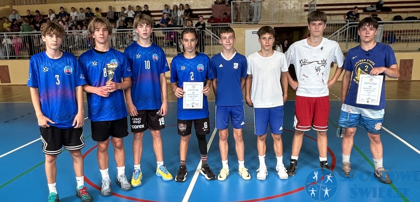 Powiatowa rywalizacja w koszykówce 3x3