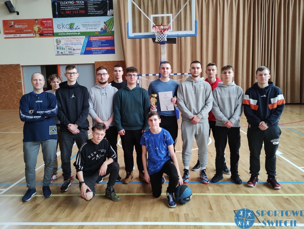 ZSP Świecie zdominował koszykarską "Licealiadę"