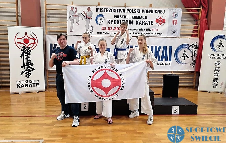 Oliwia i Roxana mistrzyniami Polski Północnej w karate kyokushin