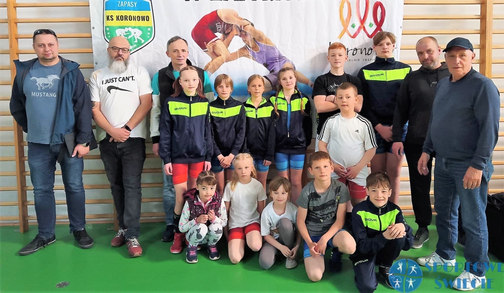 Młodzi zapaśnicy przywieźli z Koronowa 15 medali