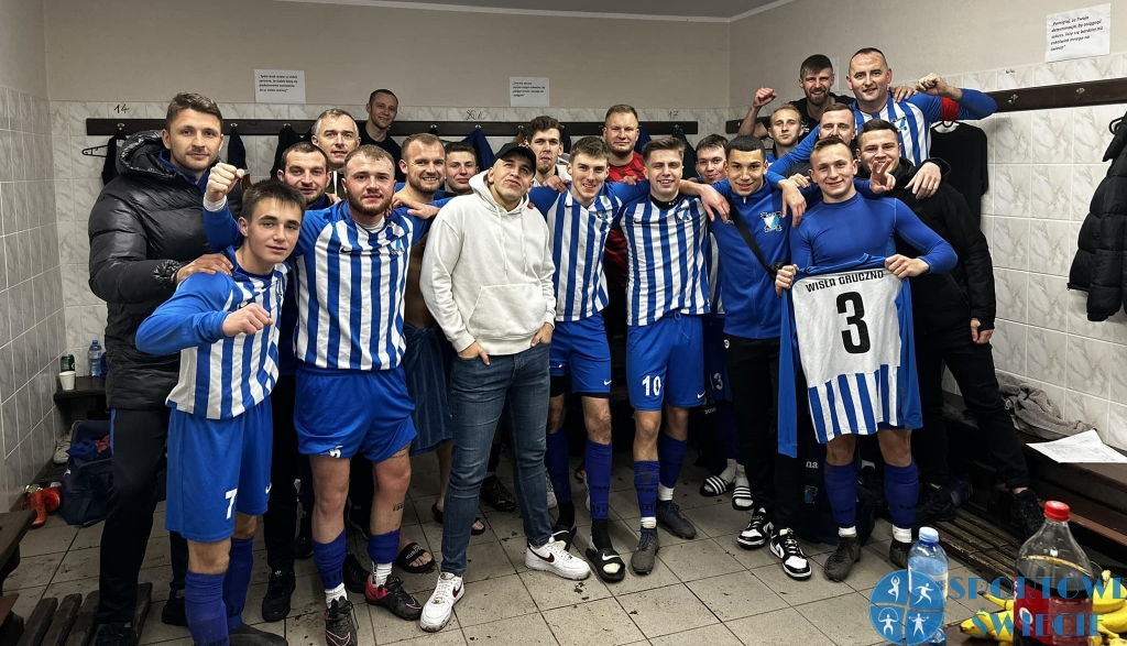 Siódemka do przerwy – Wisła Gruczno szybko rozprawiła się z Czarnymi Lniano