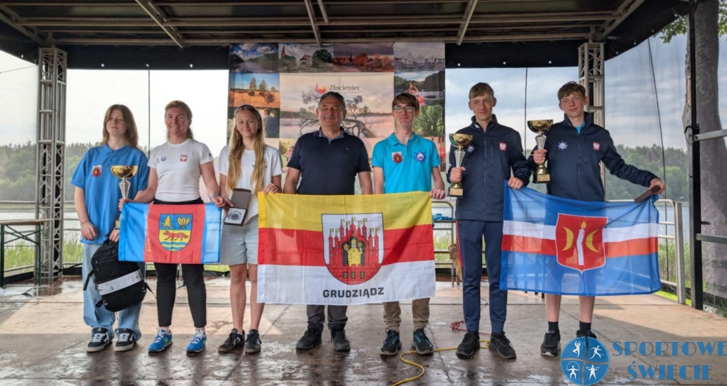 Oskar i Oliwier Szpręglewscy mistrzami Polski w klasie ISA 407