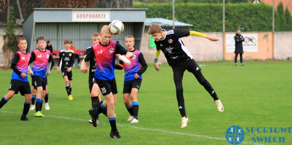 Trampkarze Strażaka Przechowo lepsi od Feniksa Jeżewo [ZDJĘCIA]