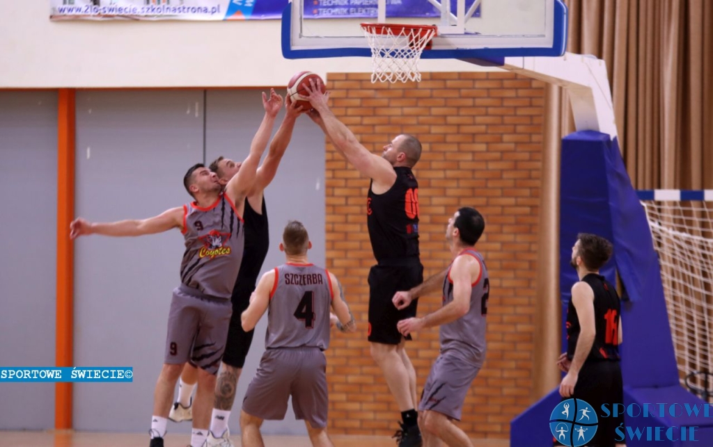 Anbud Basket Liga. Coyotes Chełmno w hicie lepszy od TK-Bud/Corex [ZDJĘCIA]