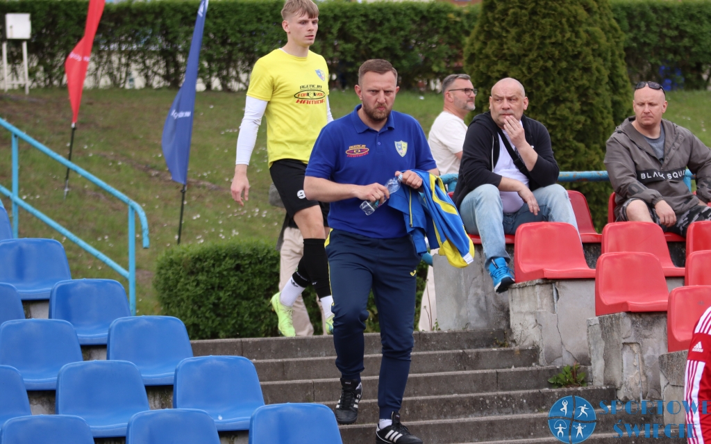 Trzech czwartoligowców zmieniło trenerów. Powodem słabe wyniki i ...