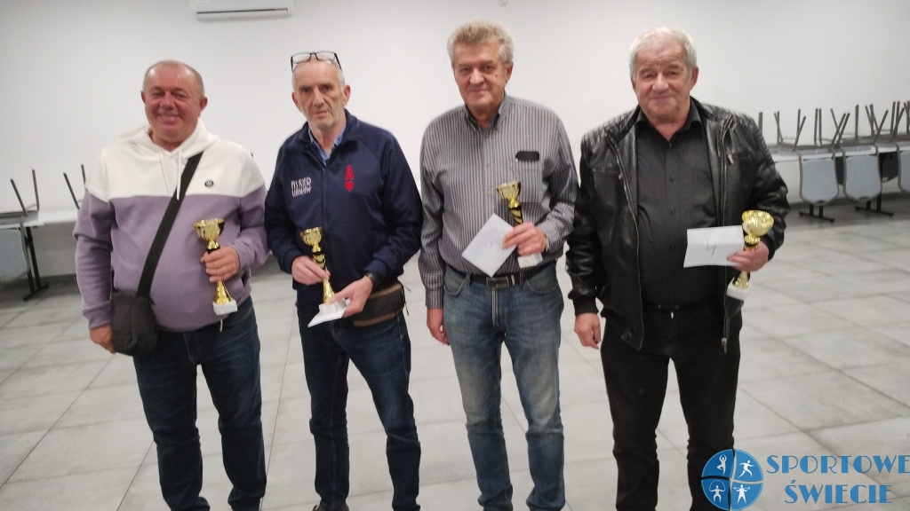 Piotr Rebelak najlepszy w październikowej baśce