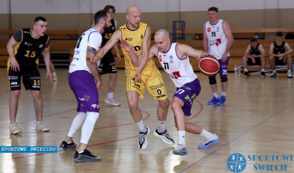 ŚKK Świecie jako pierwszy pokonał ETB Łódź [ZDJĘCIA]