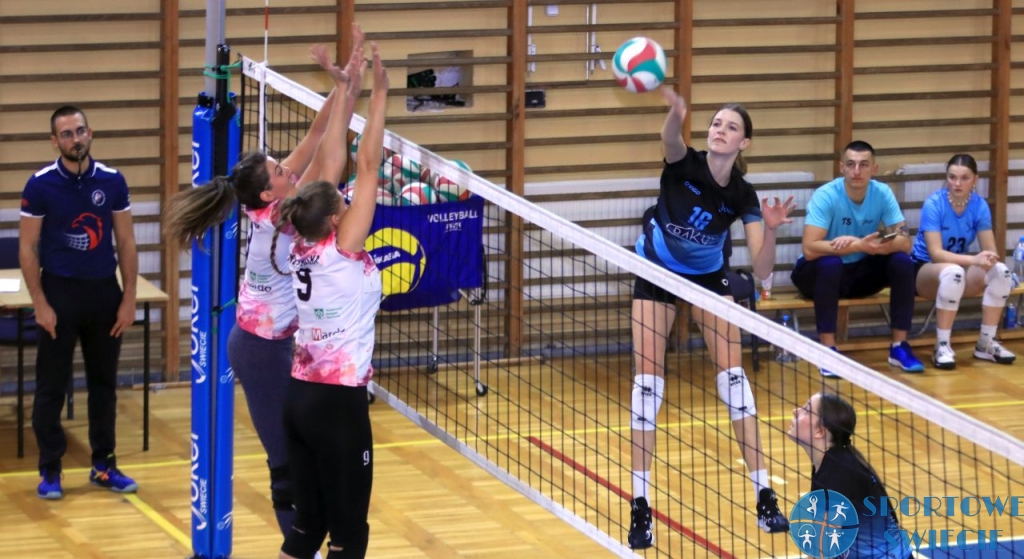 III liga kobiet. Joker Świecie pokonał AZS WSG Bydgoszcz i umocnił się na pozycji lidera [ZDJĘCIA]