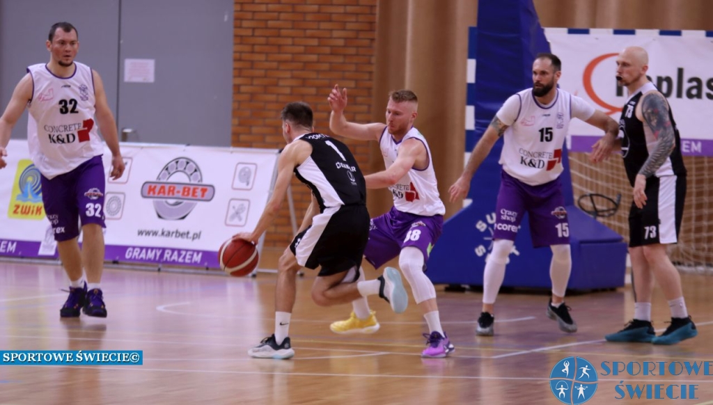 Półfinał o II ligę. Znakomita inauguracja ŚKK Świecie [ZDJĘCIA]