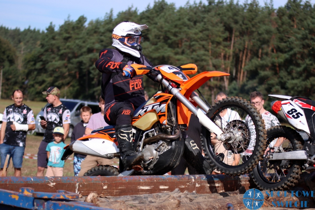 Motory znów zaryczały na Wyrwie i okolicach [ZDJĘCIA]