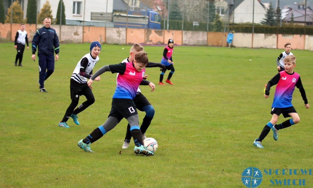 Młodzicy młodsi Strażaka Przechowo przegrali z Tarpanem Mrocza [ZDJĘCIA]