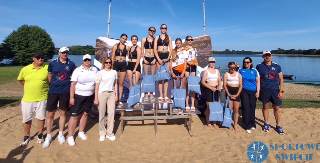 Młodziczki Jokera Świecie zdobyły srebro na plaży