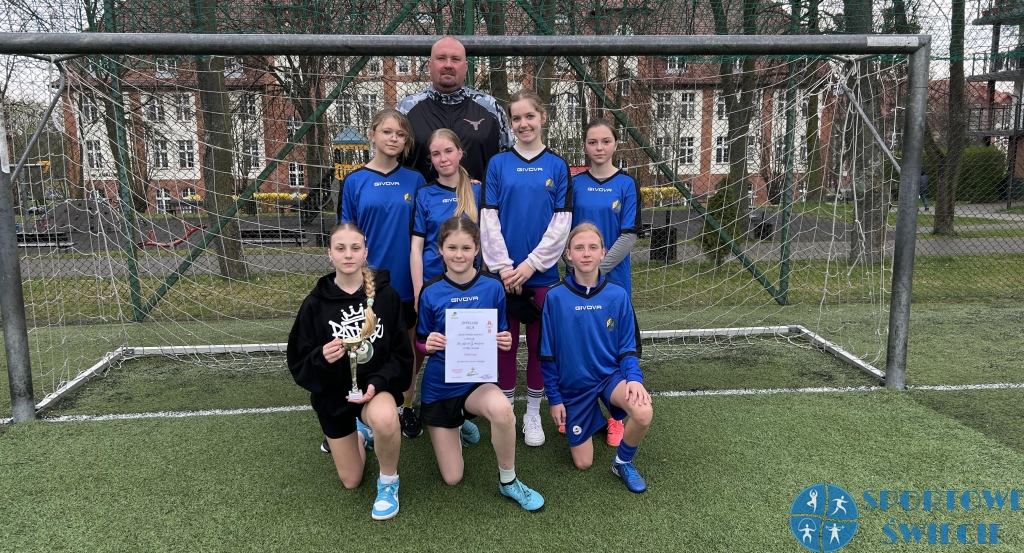 Igrzyska Dzieci. Piłkarki z SP nr 2 Świecie najlepsze też w powiecie